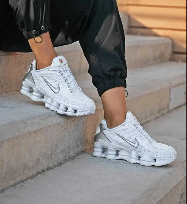 Nike Shox